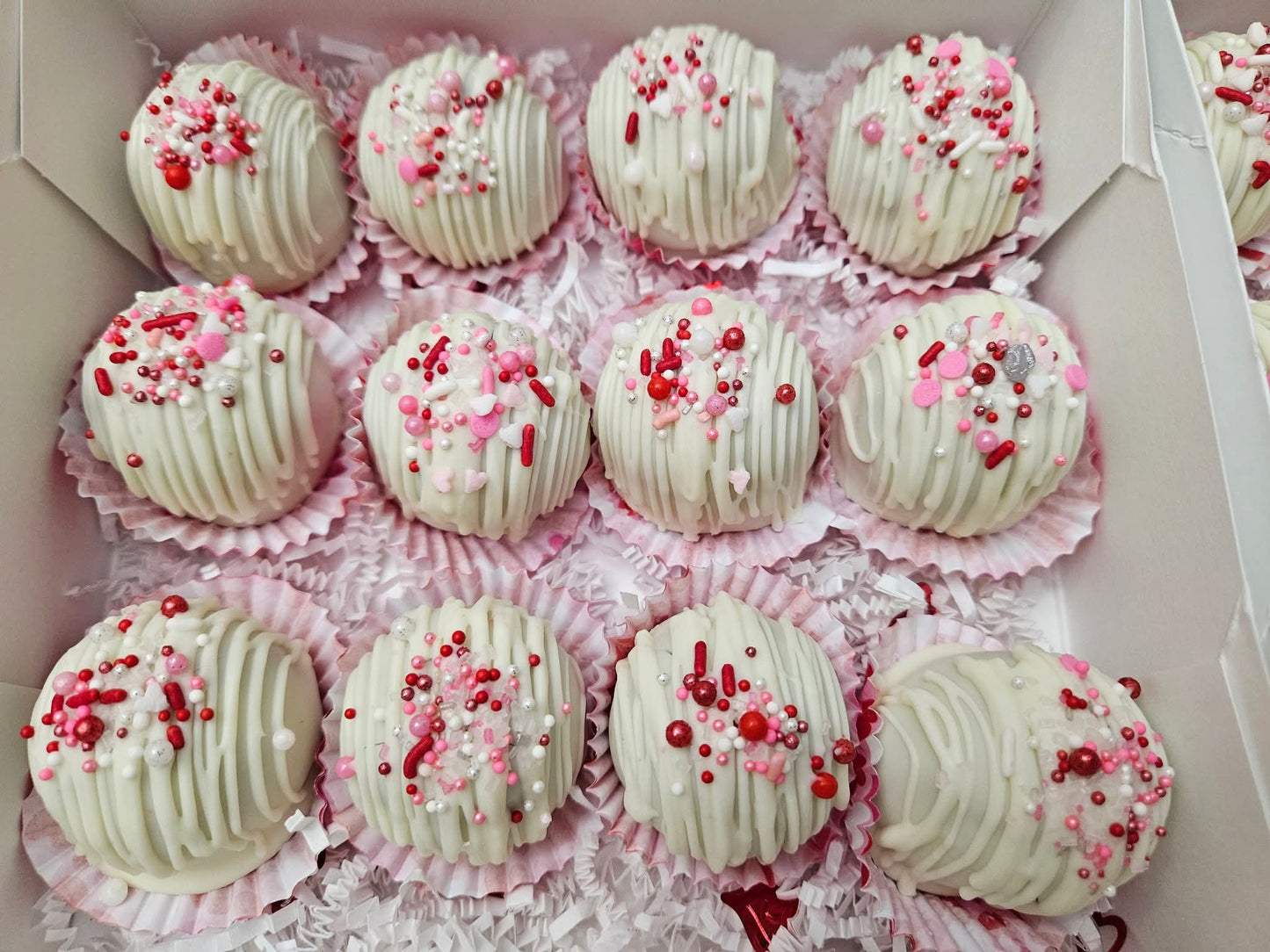 Valentine themed Cakepops