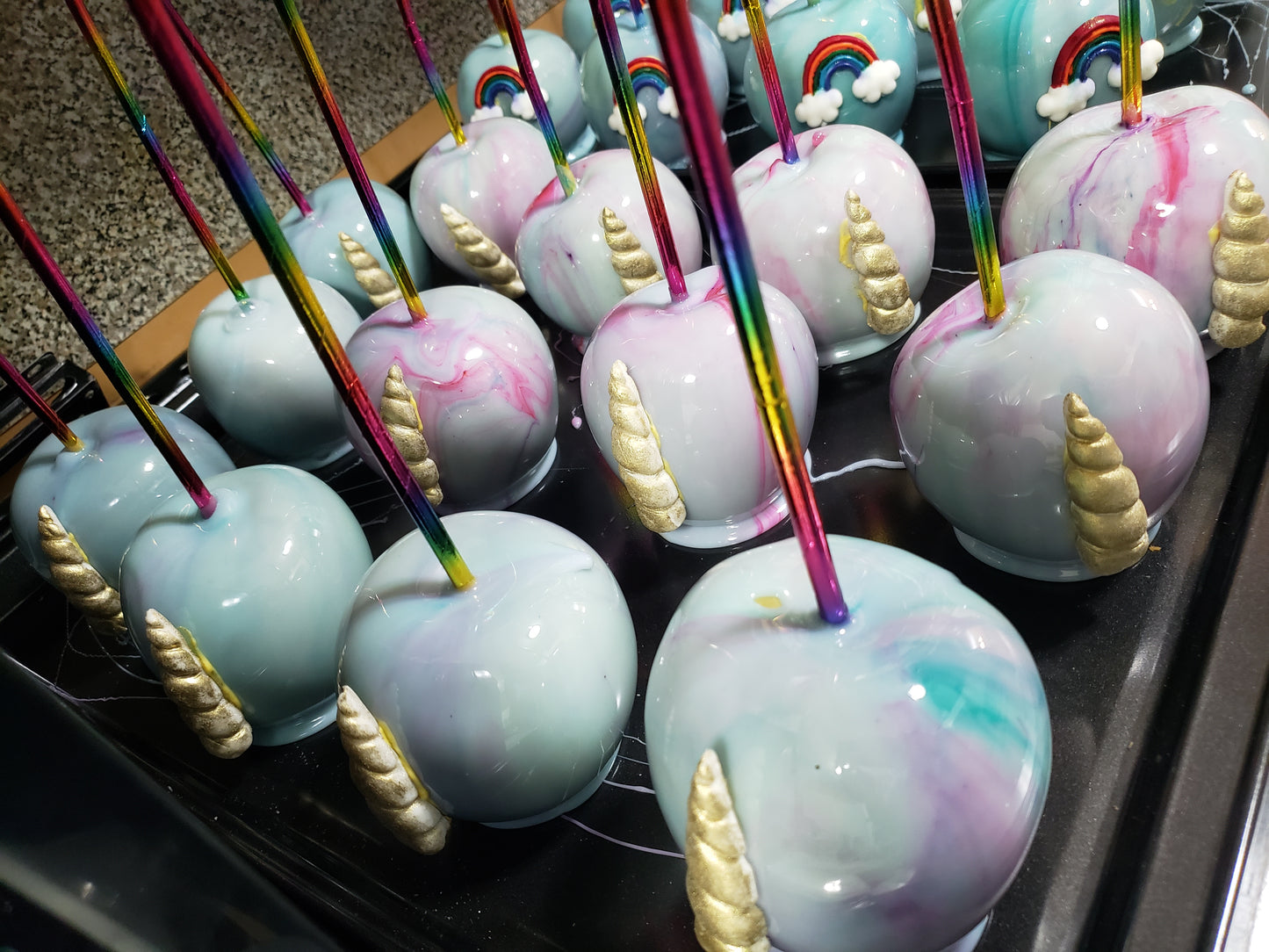 CANDIED APPLES