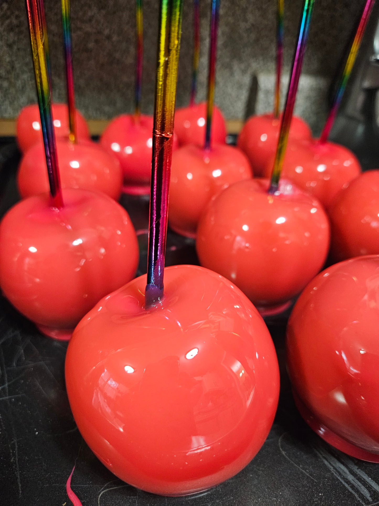 CANDIED APPLES