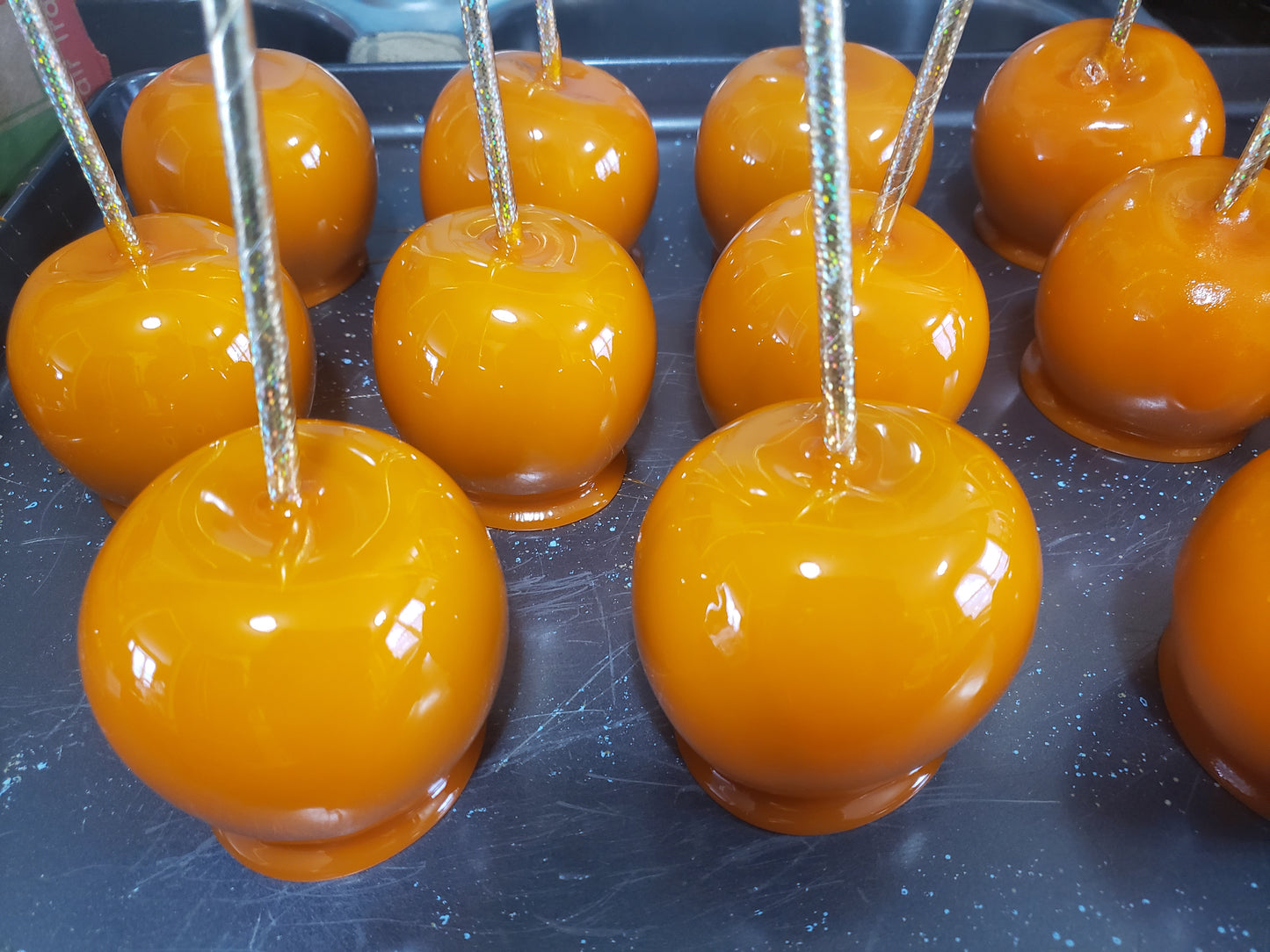 CANDIED APPLES