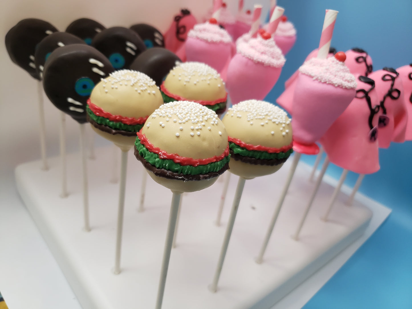 CAKEPOPS