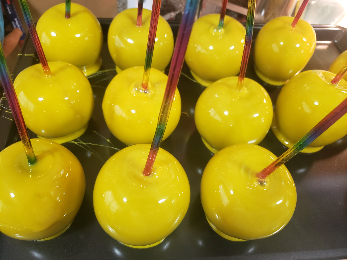 CANDIED APPLES