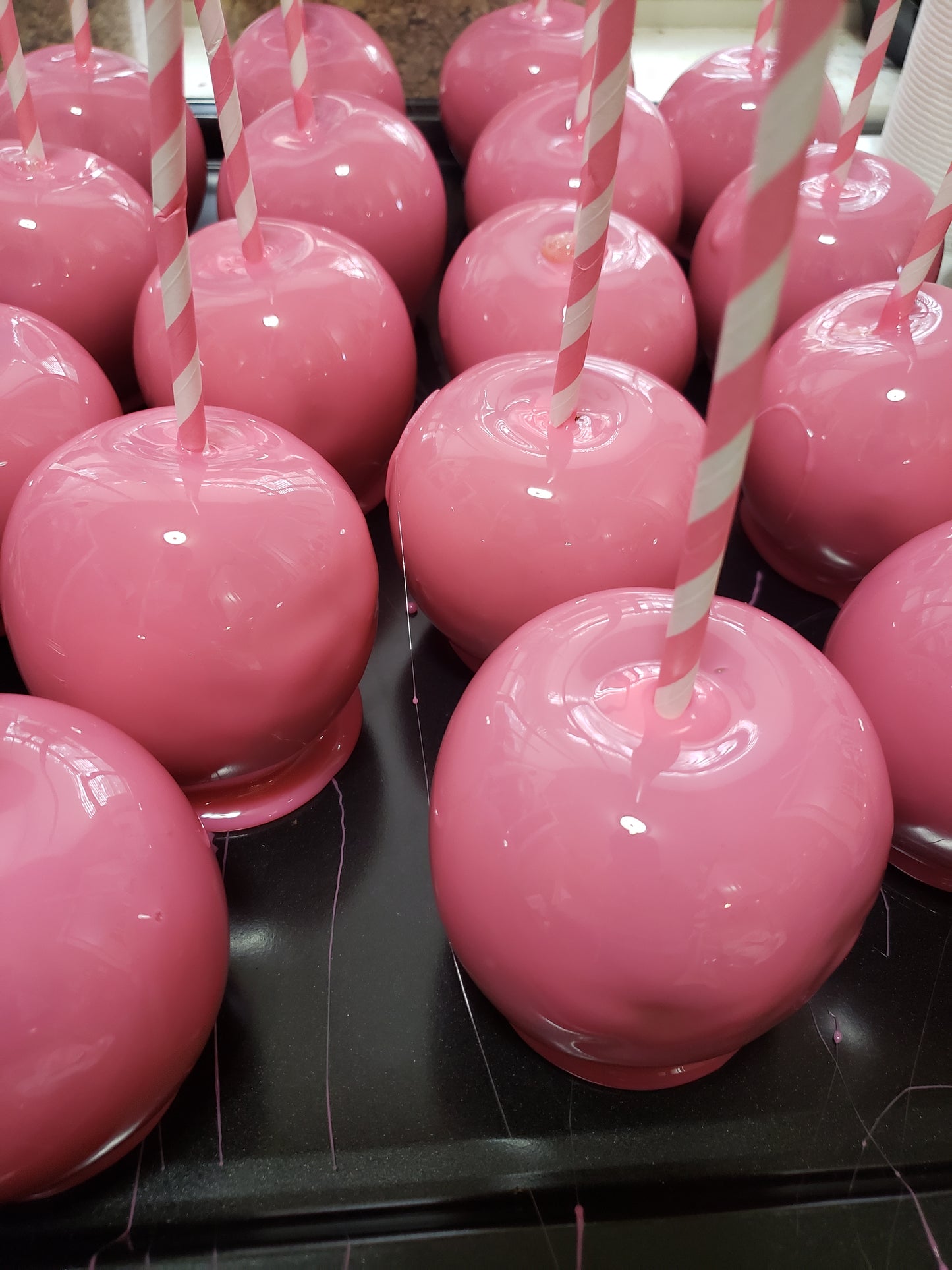 CANDIED APPLES