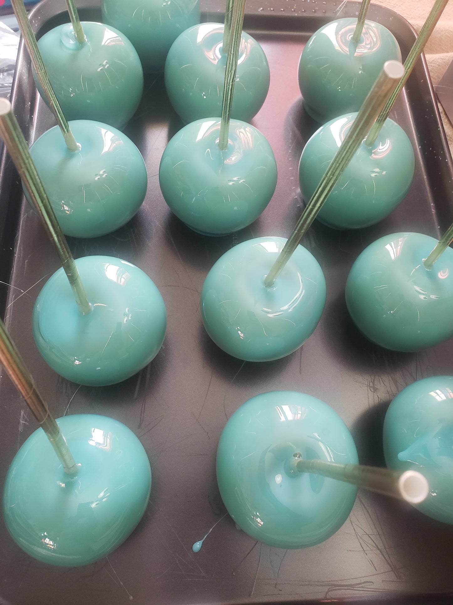 CANDIED APPLES