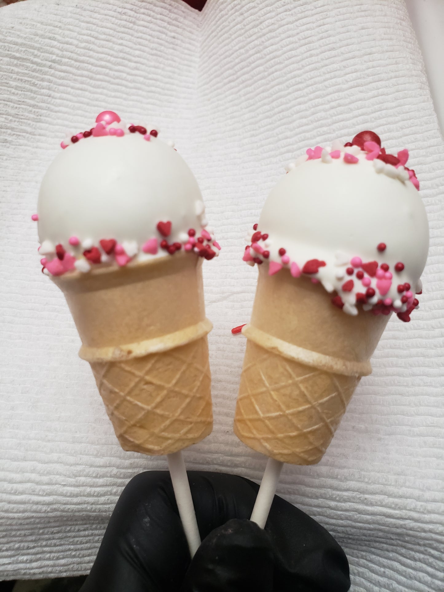 Valentine themed Cakepops