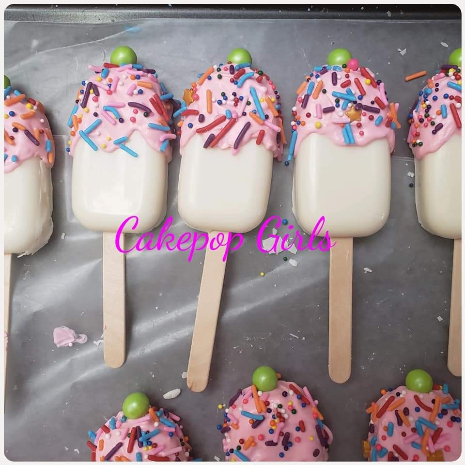 CAKESICLES